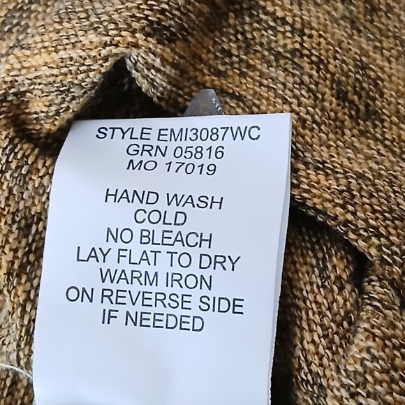 Fig & Flower Anthropologie Sweater 1X Cardigan Embroidered Flared 3/4 Sleeve - Picture 10 of 10